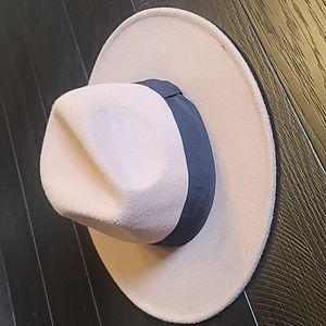 Women's Hat